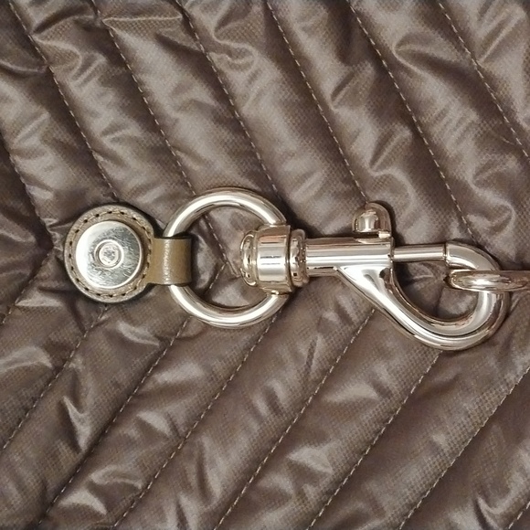 Purse - Picture 2 of 9